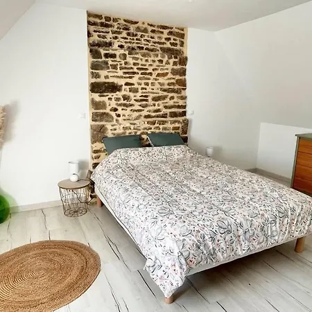 Maison Secteur Mont St Michel * Reffuveille